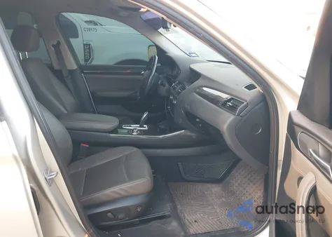 2014 BMW X3 xDrive28I z USA, uszkodzony, nr VIN 5UXWX9C59E0D17530